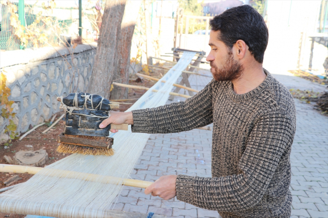 Siirt'in "şal şepik" kumaşı dünyaya açılmak için destek bekliyor